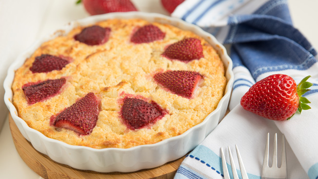 Strawberry ricotta cake
