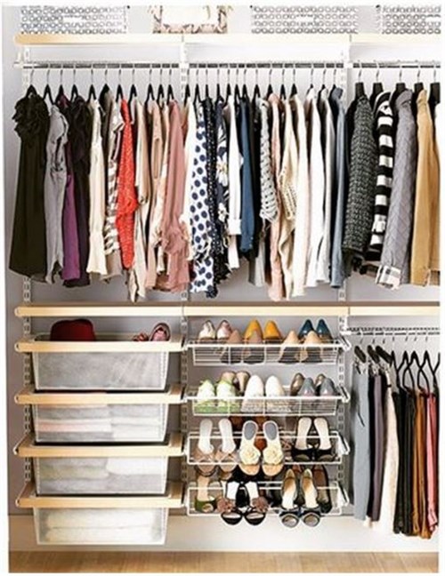 How “neat freaks” organise their closets | OverSixty