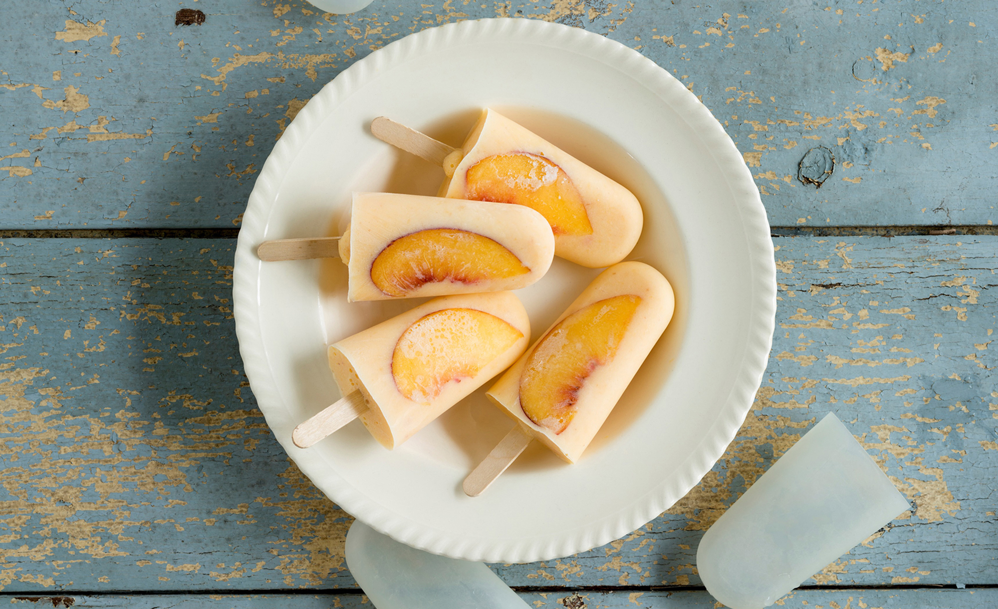 Peach popsicles