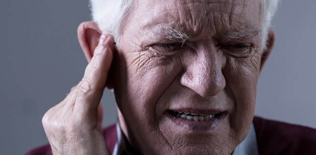 7 easy ways to get water out of your ear
