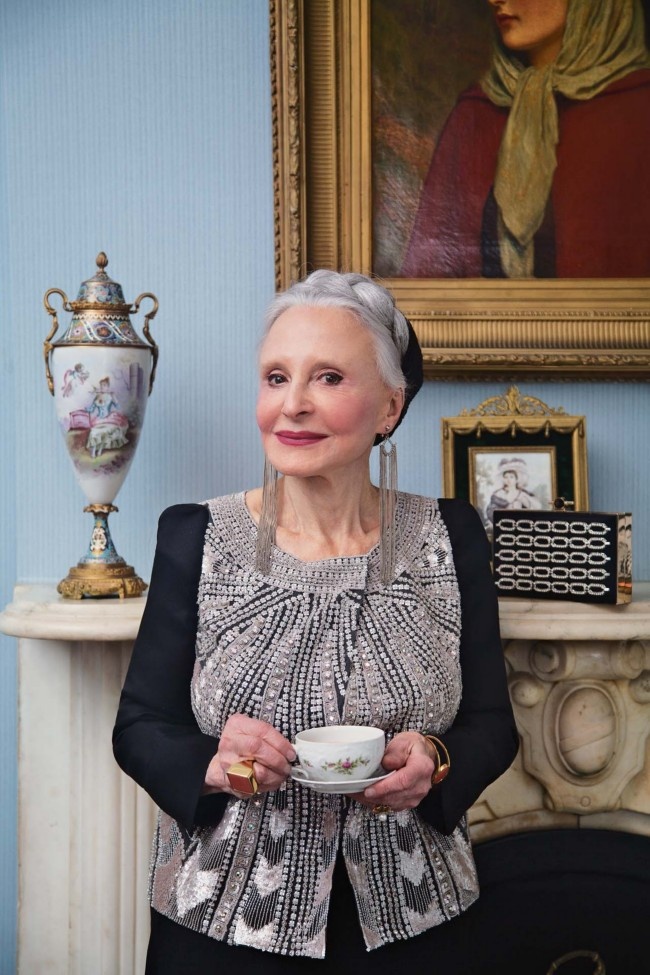 15 women who have aged elegantly