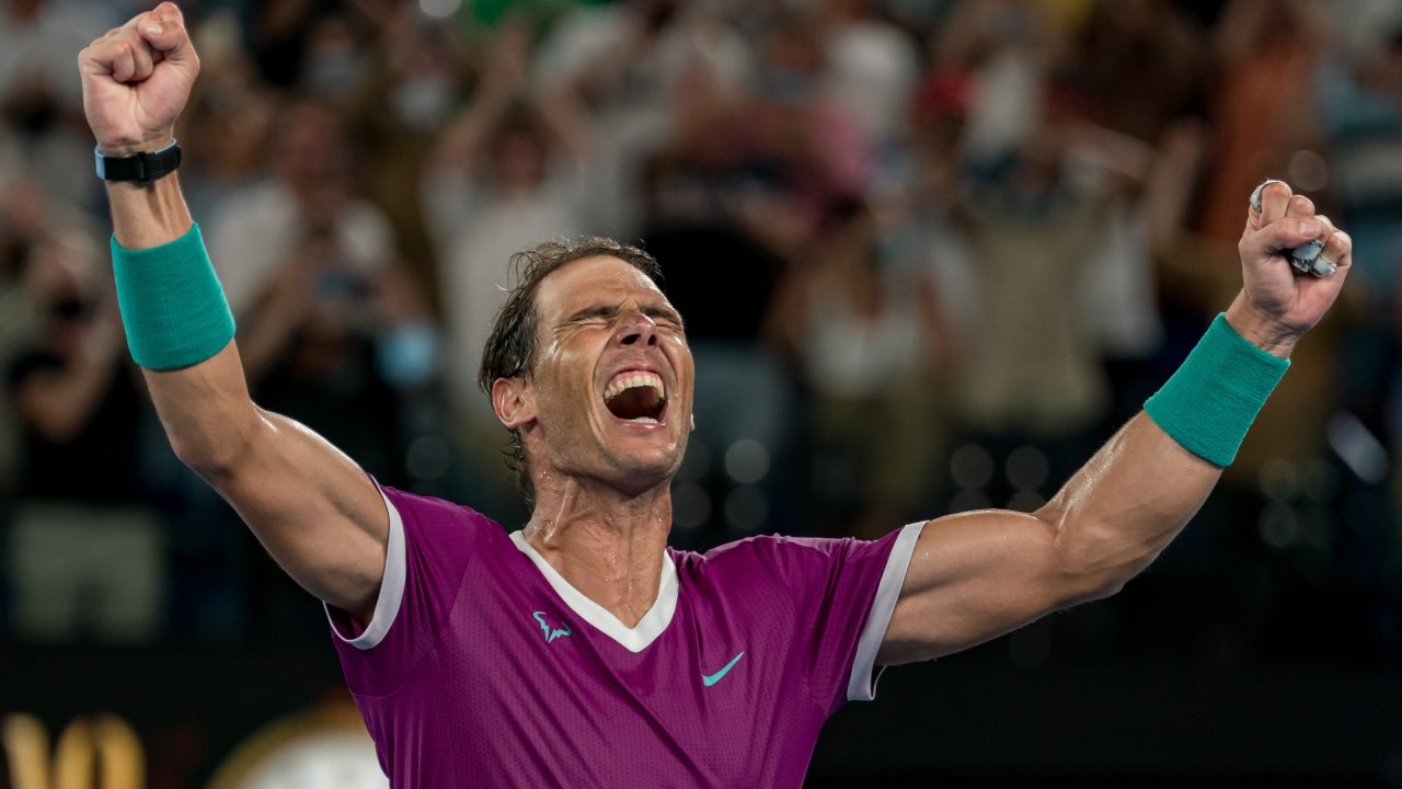Superhuman Nadal pulls off stunning comeback