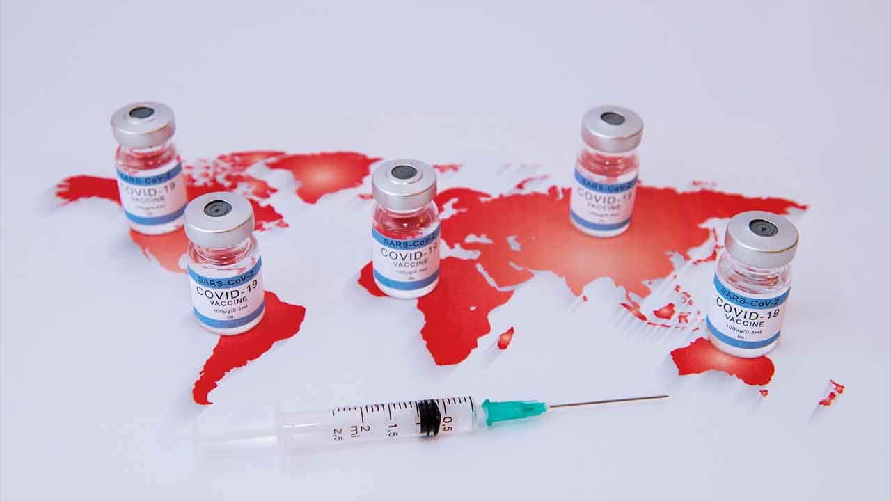 Rich countries donating half their COVID vaccine supply would be a “win-win”