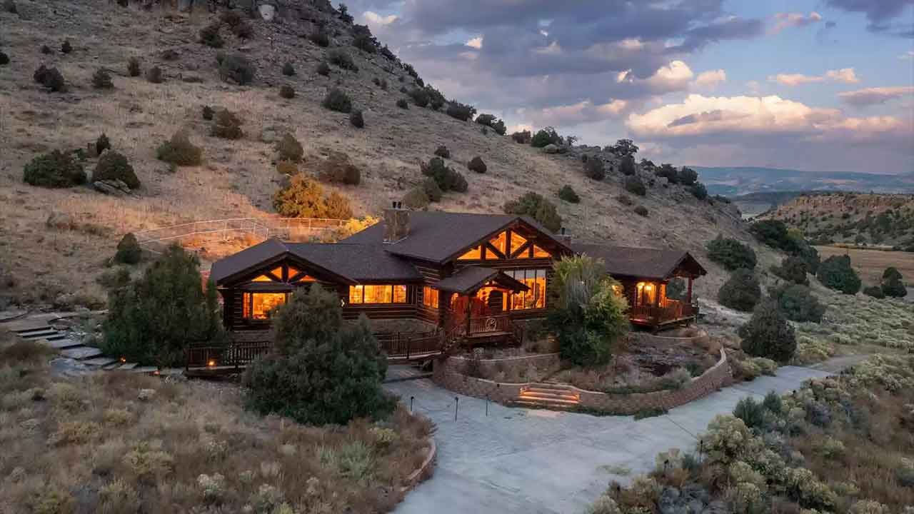 Giddy up! Now’s your chance to own an ENTIRE frontier town