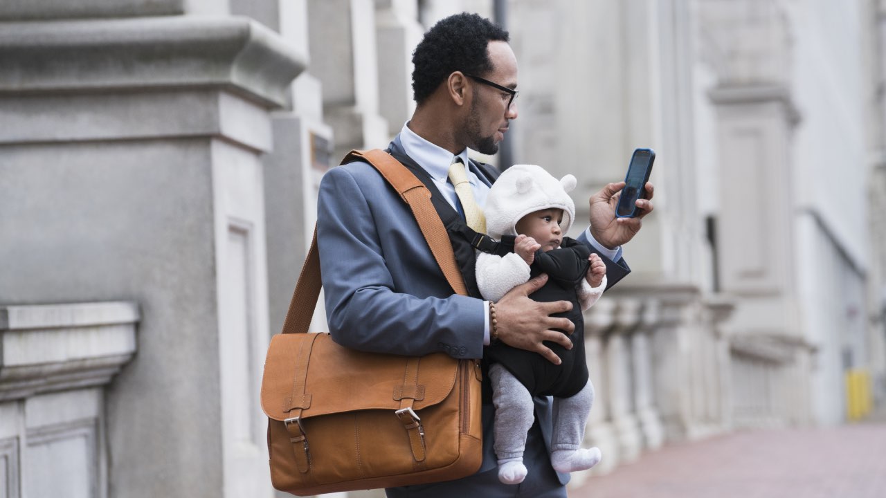 Dads are missing out on parental leave