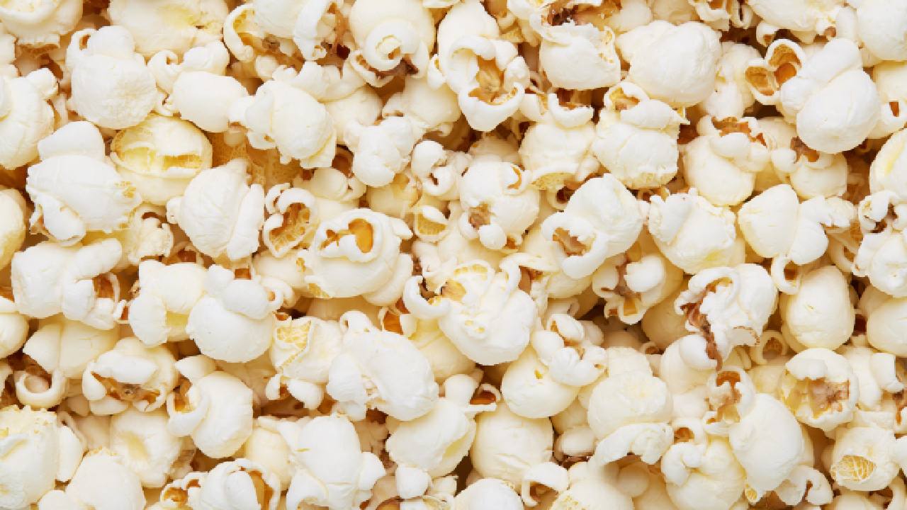 9 reasons you need popcorn in your diet
