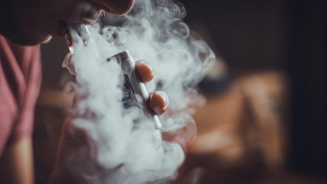 E-cigarettes are less effective at helping smokers to quit
