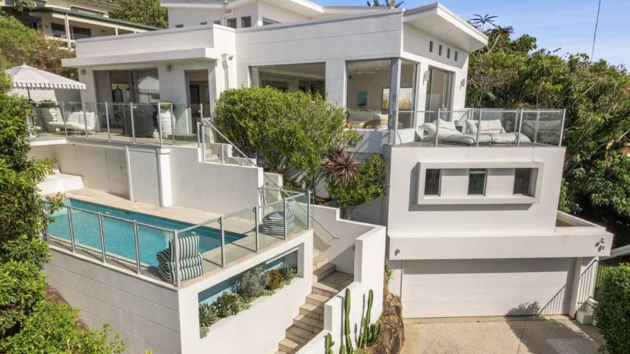 No sale for Karl's big holiday home hopes