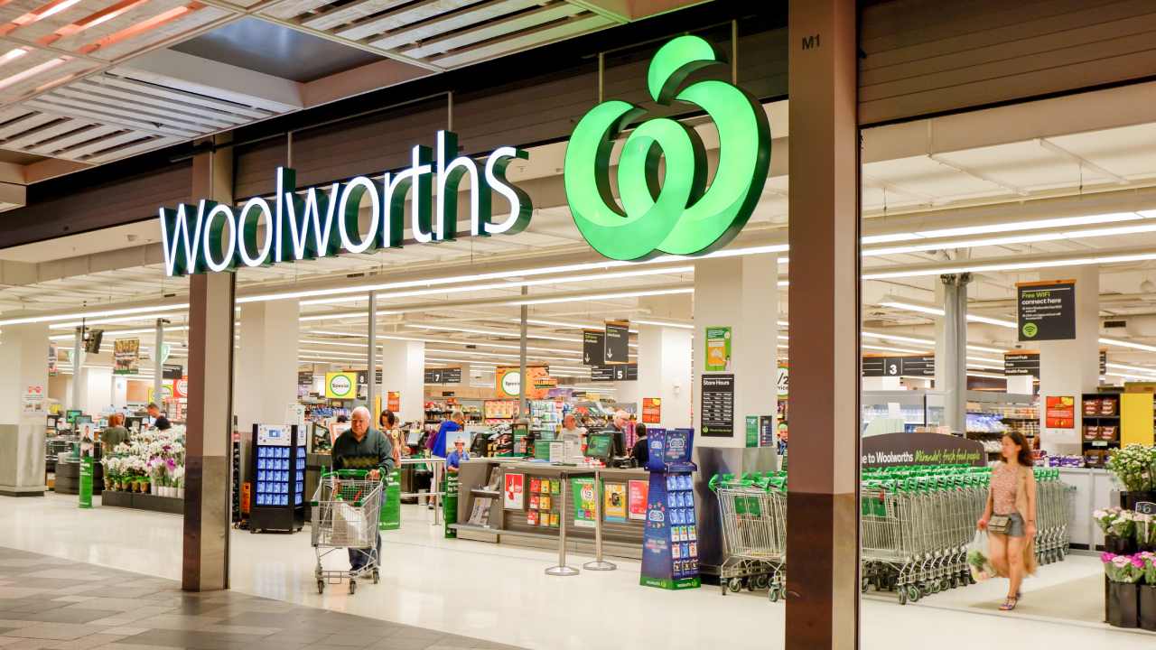 Woman claims she was left with third degree burns from Woolworths product