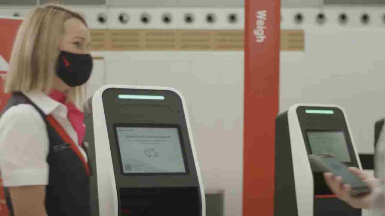 Qantas rolls out new self-serve kiosk machines