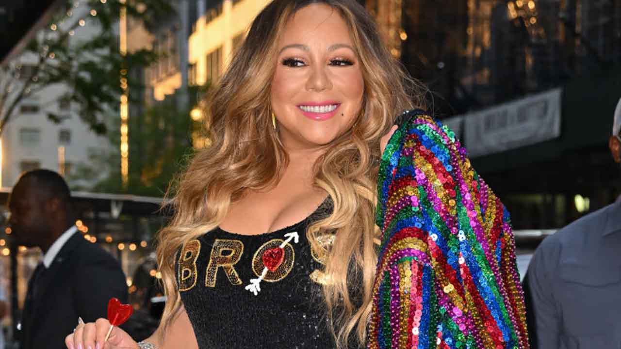 Mariah Carey shimmers in her eccentric date-night outfit