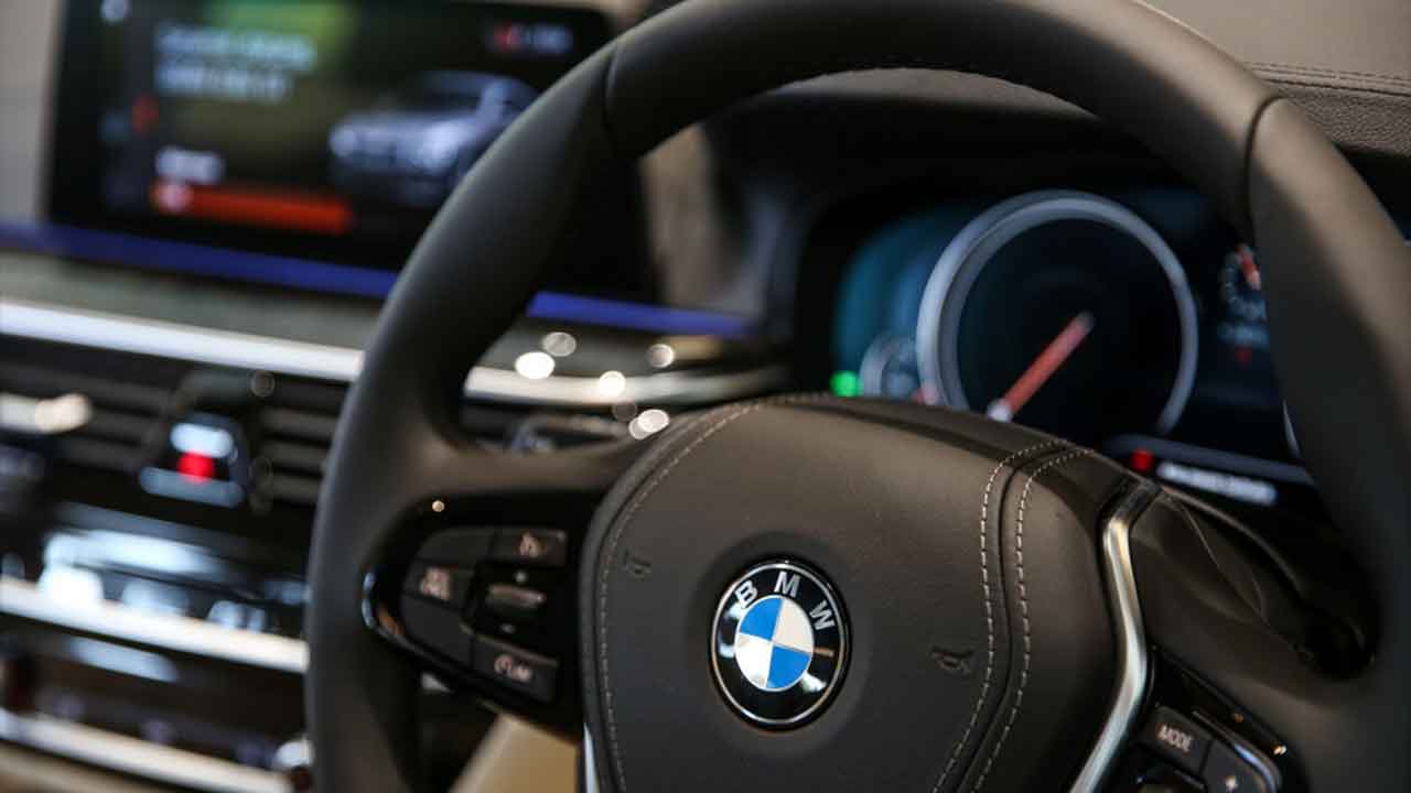 A heated steering wheel for $20 a month? What’s driving the subscriptions economy
