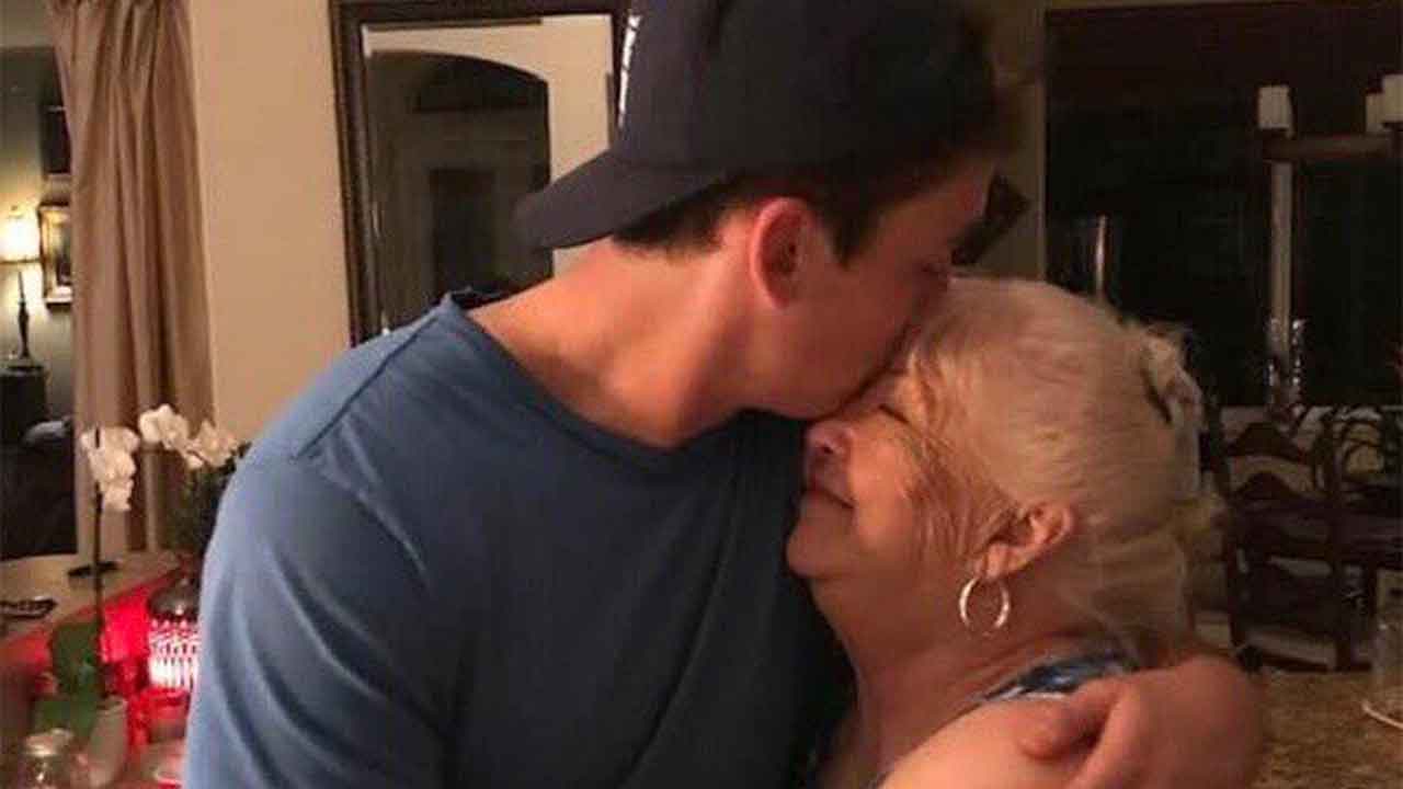 “He can be that guy!!!”: Top Gun actor’s grandma’s sweet campaign
