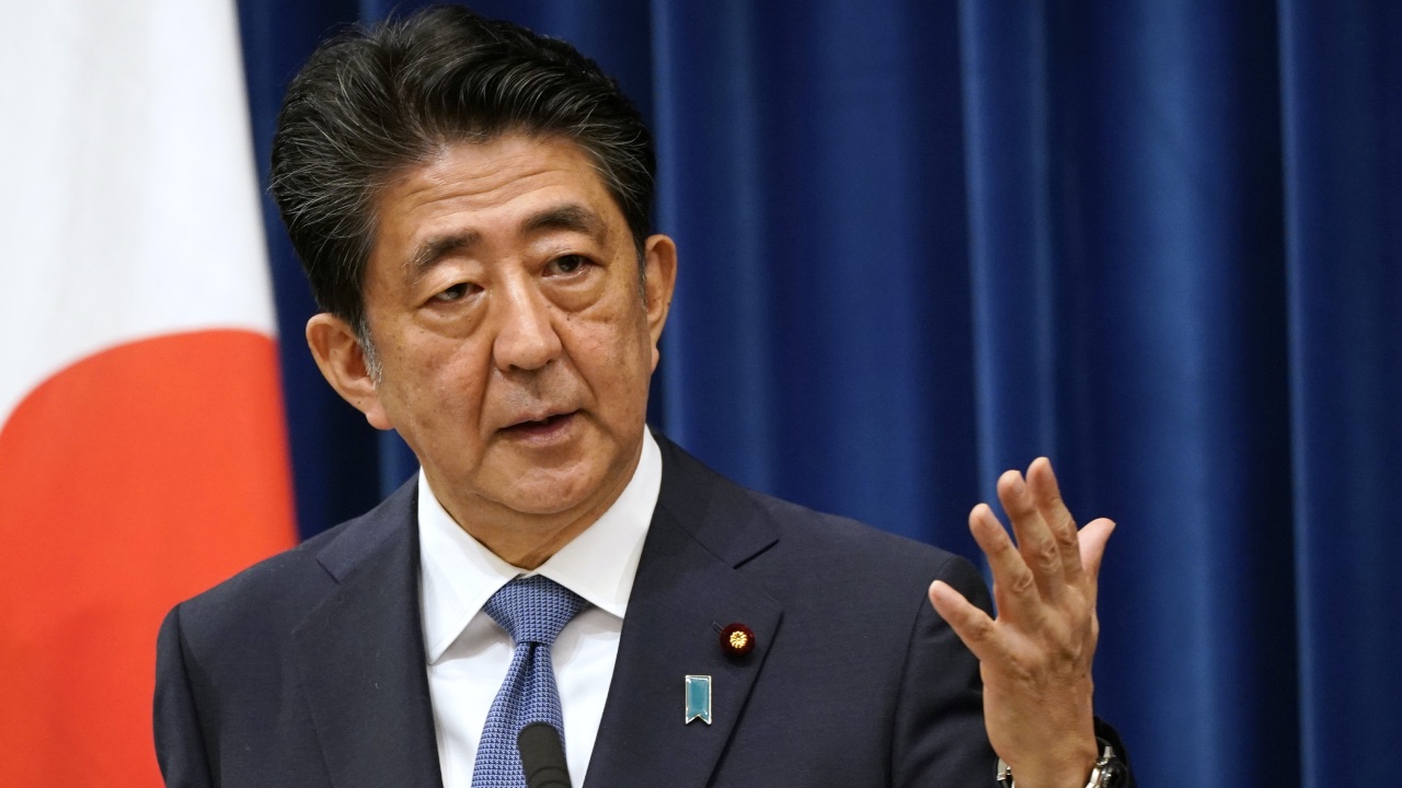 Shinzo Abe dies after fatal shooting