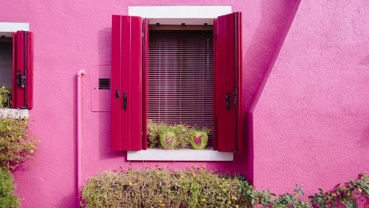 Readers respond: If everything in your house had to be one colour, what would you choose and why?