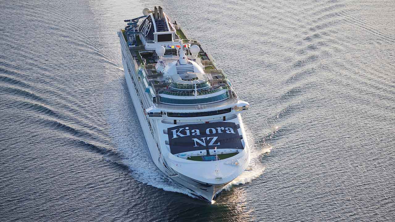 “Kia Ora NZ!”: First cruise ship returns to New Zealand
