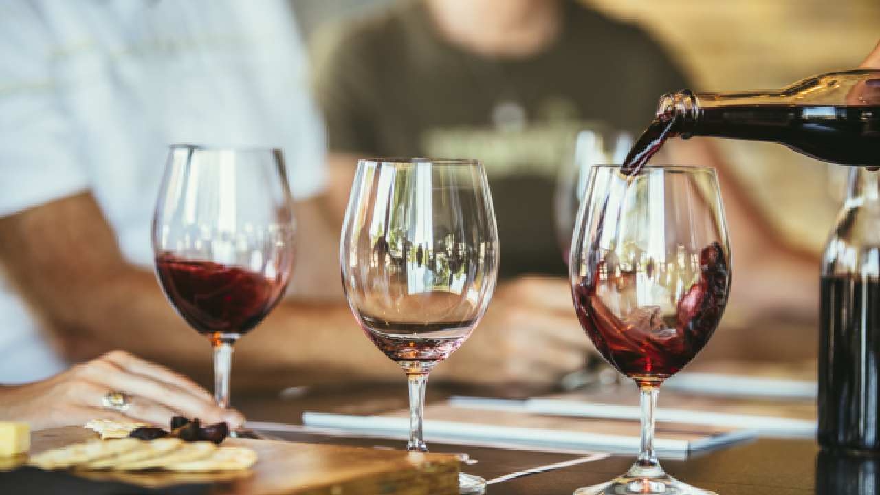 3 apps that will make you a wine connoisseur