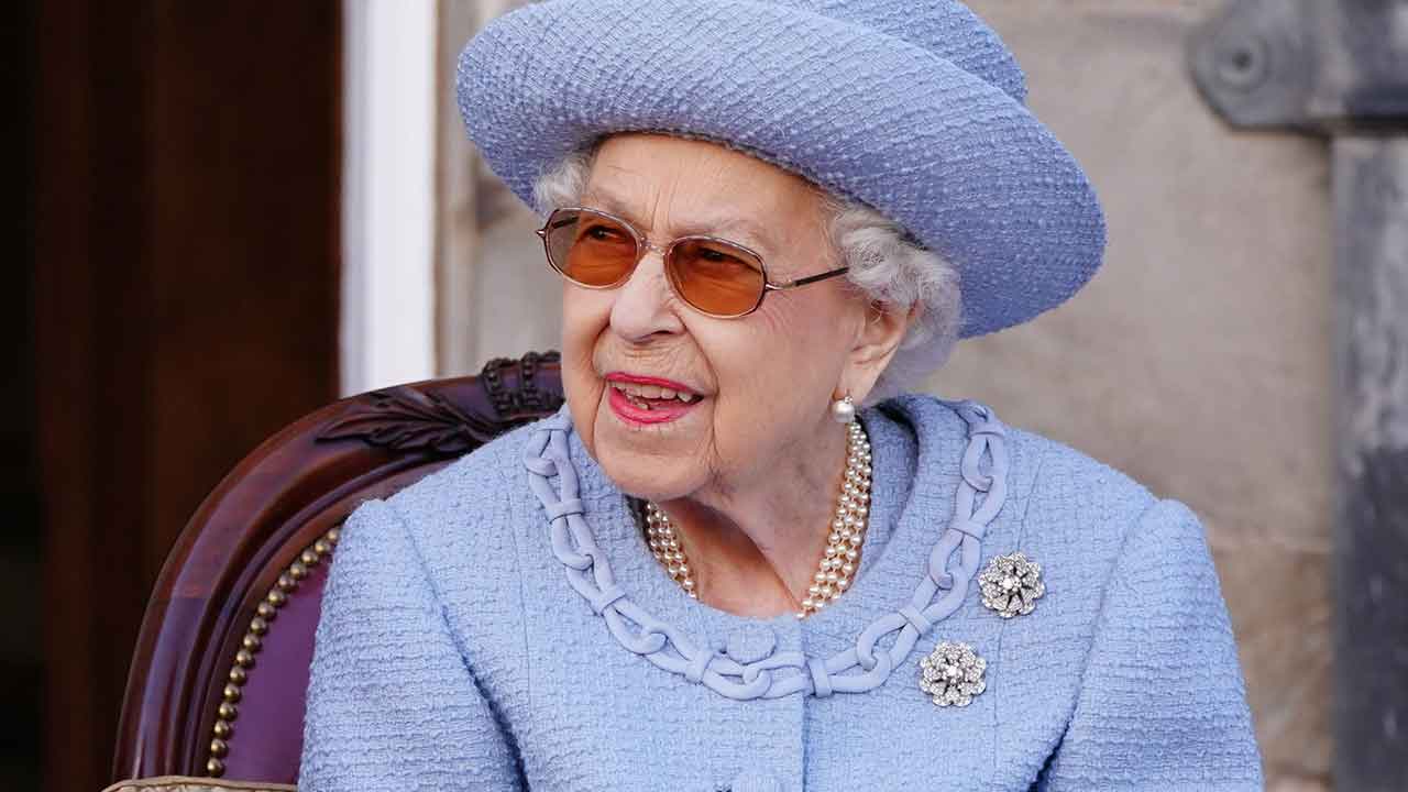 Queen breaks 114-year-old royal tradition