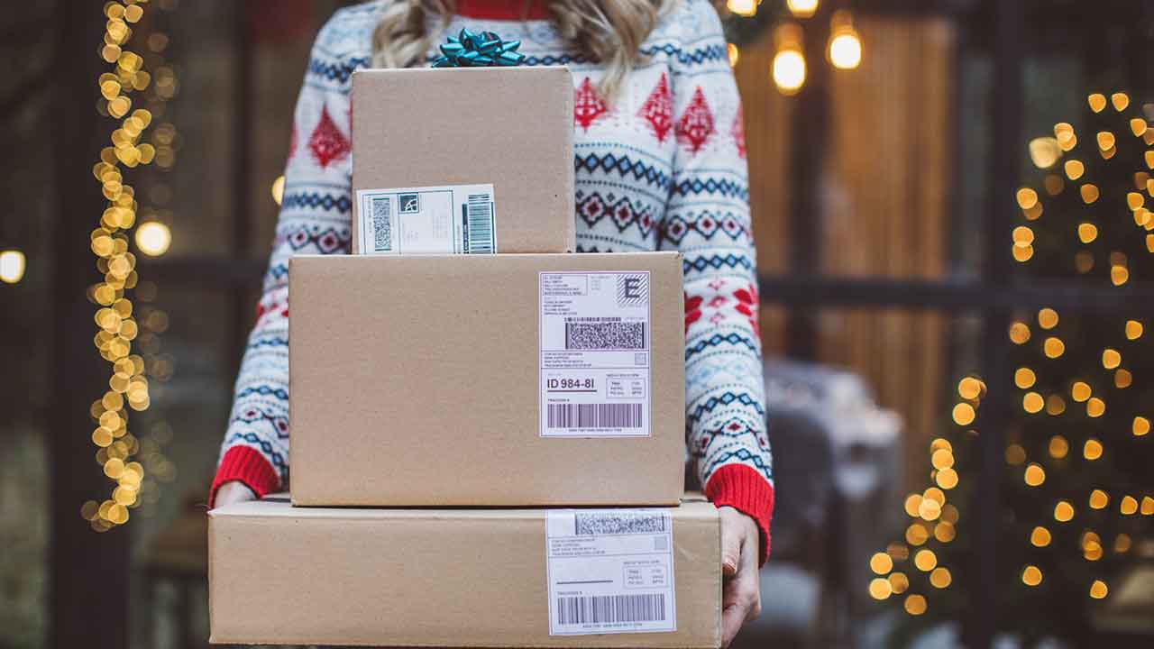 Australia Post announces hard dates for Christmas deliveries OverSixty