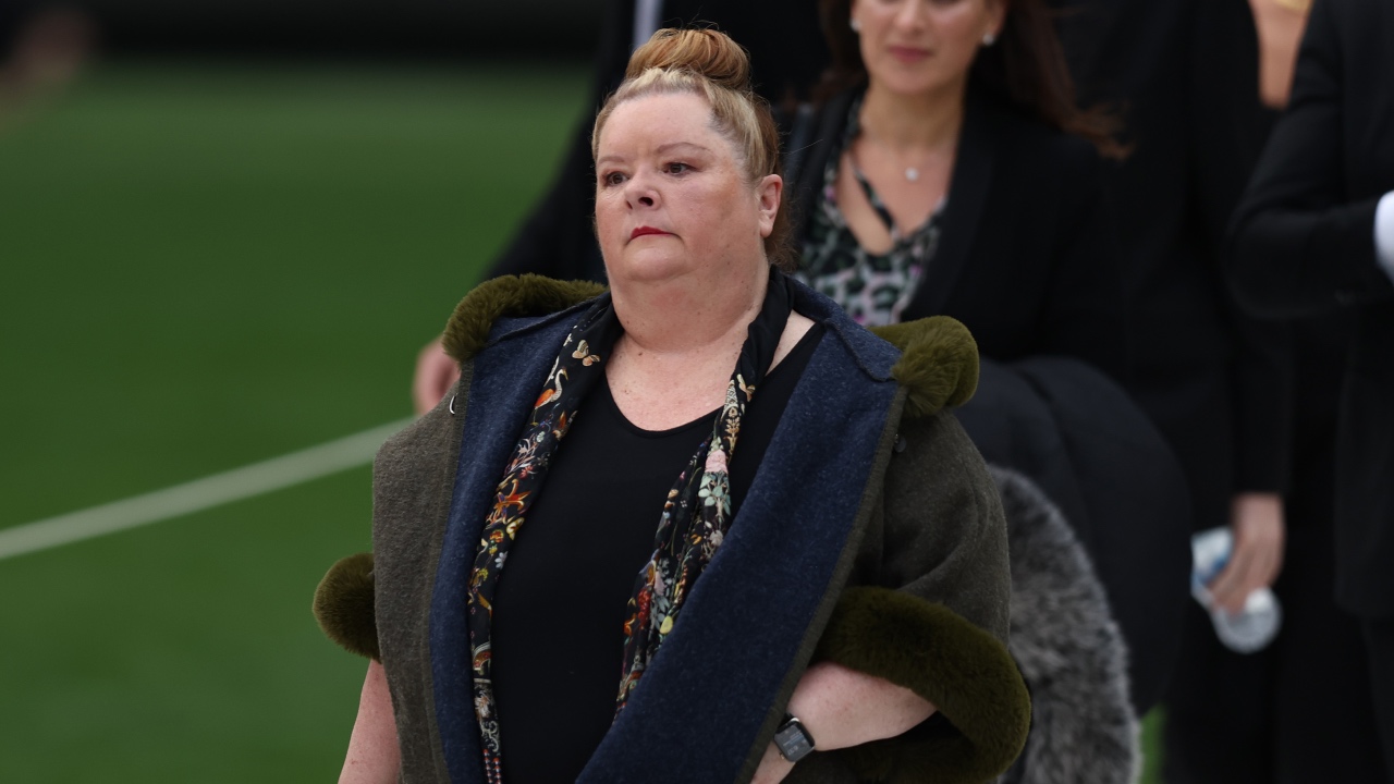 Magda Szubanski calls for "fat" people to be protected from online hate speech