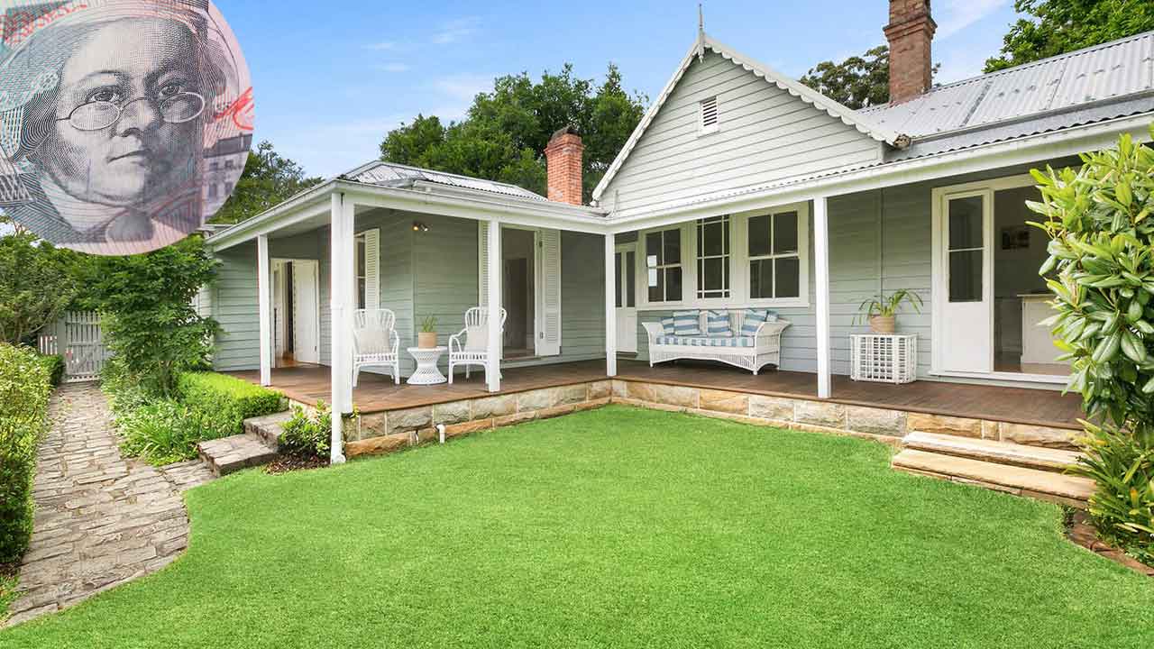1886 cottage of Australian icon goes under the hammer