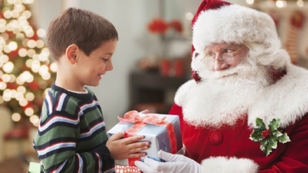 "Bloody grinch”: Outrage over new fee to see Santa