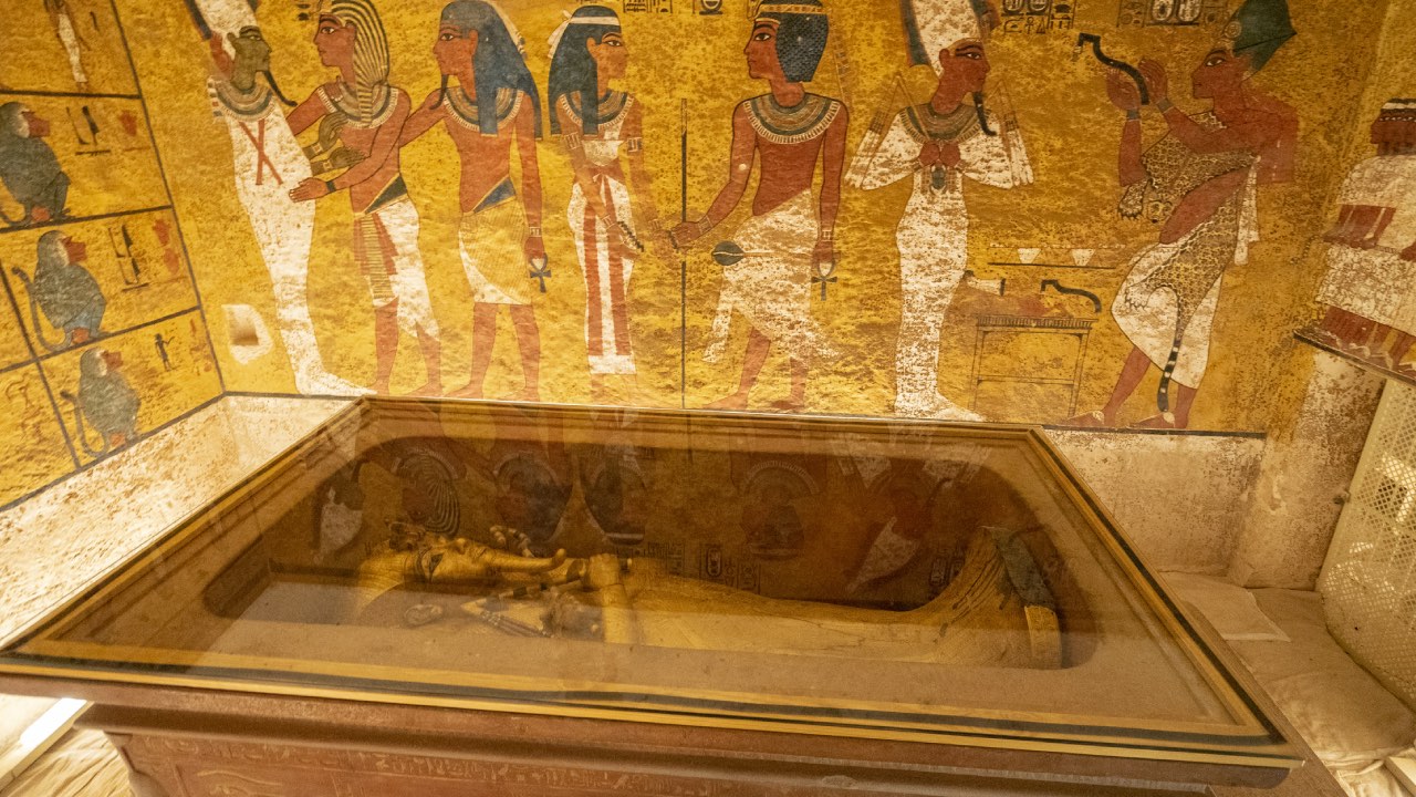 More than a story of treasures: revisiting Tutankhamun’s tomb 100 years after its discovery