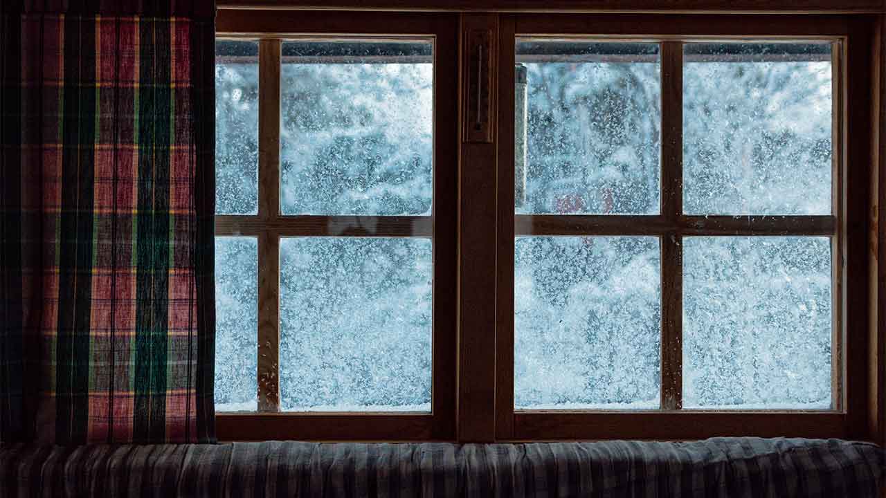 Cold homes increase the risk of severe mental health problems – new study