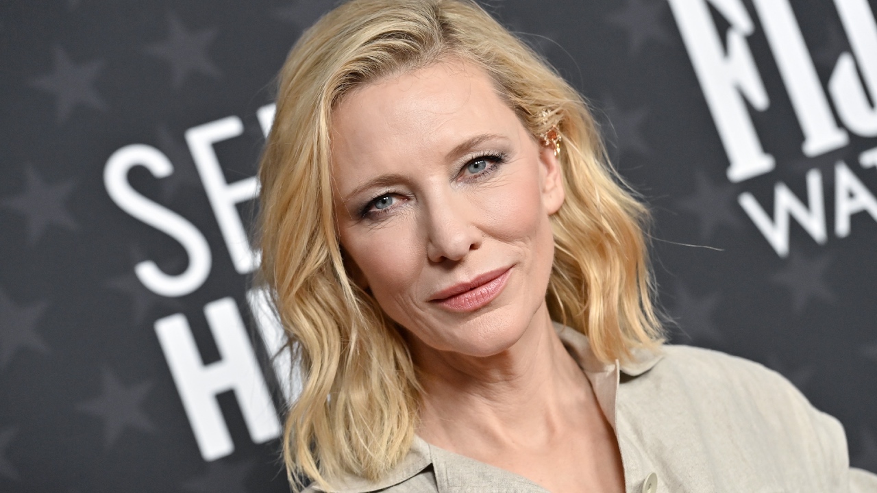 Cate Blanchett hints at early retirement 