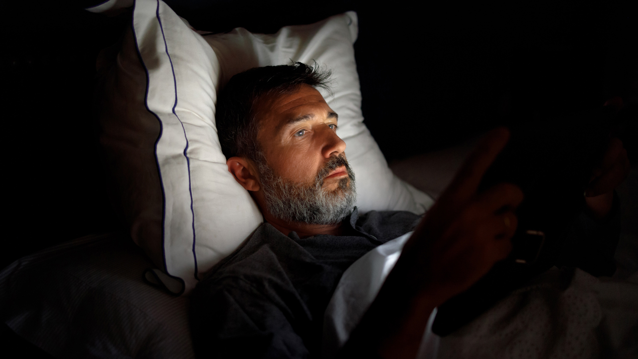8 mistakes insomniacs make when they’re trying to fall asleep