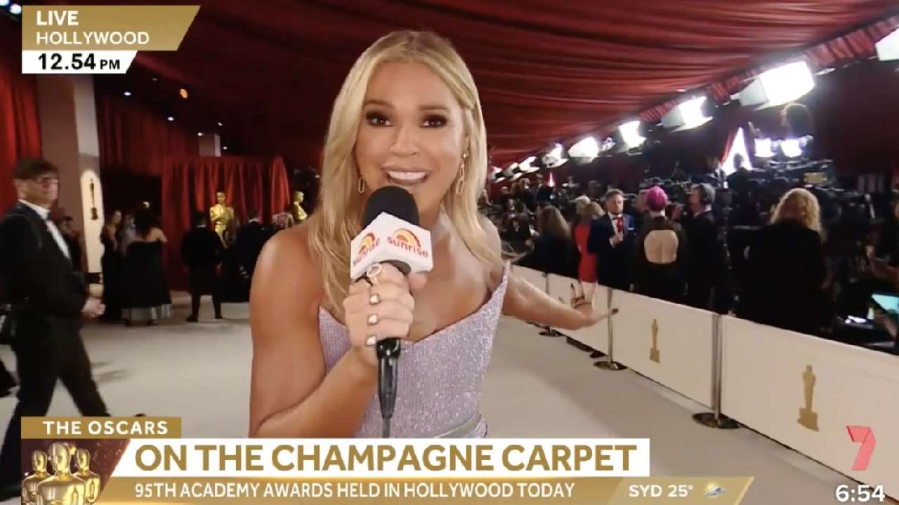 Sonia Kruger gets “death stares” after “jumping the fence” at the Oscars