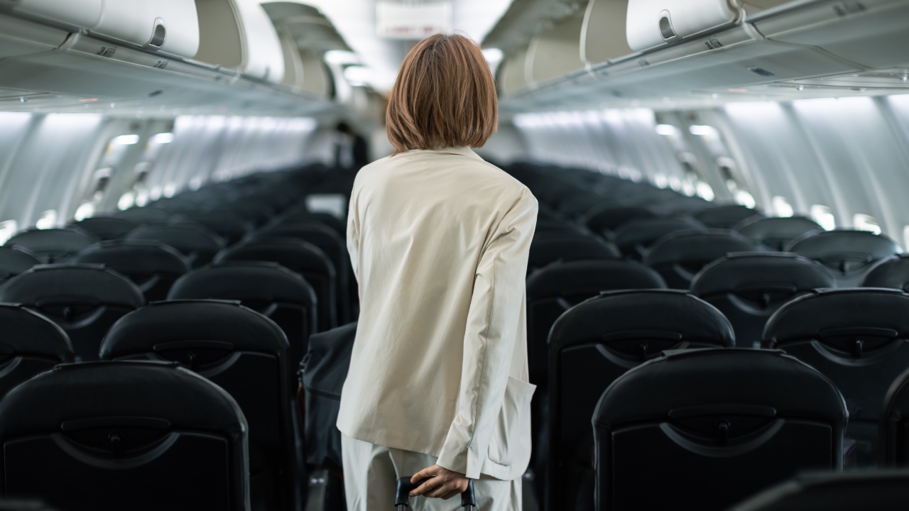 What to wear on a plane, according to flight attendants