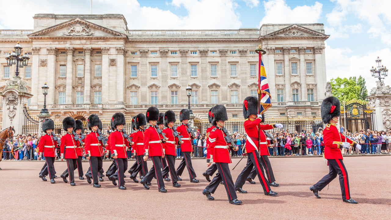 10 things you didn't know about Buckingham Palace