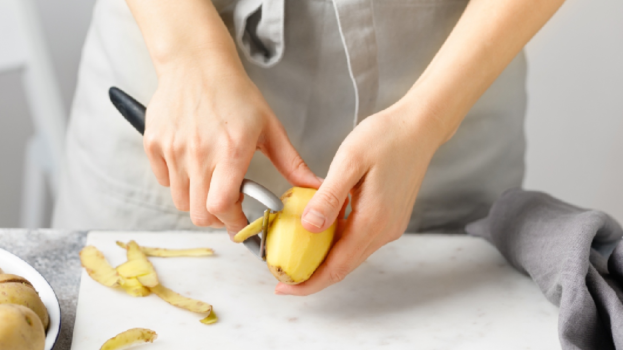 Cooking mistakes that are making your food unhealthy