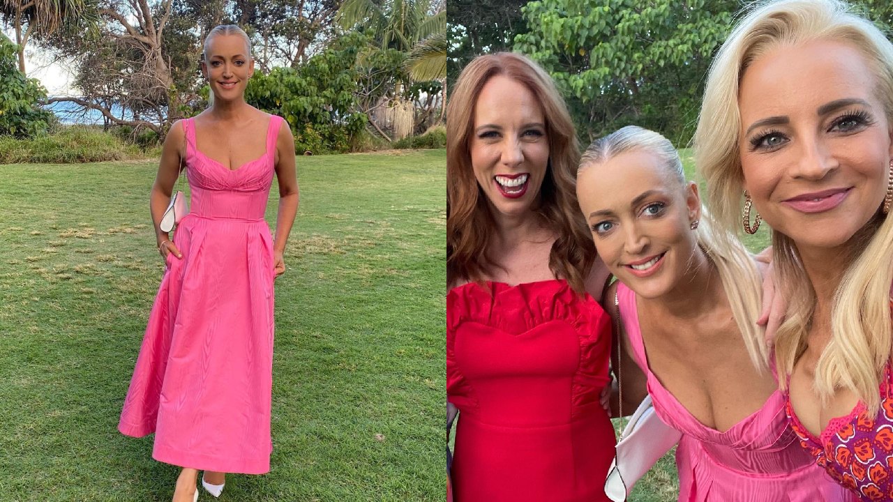 Jackie O and Carrie Bickmore pretty in pink for girls' getaway