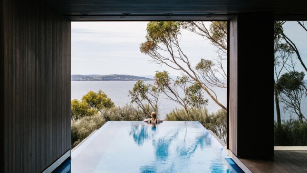 “Once-in-a-lifetime”: Tasmanian property named Australian Home of the Year