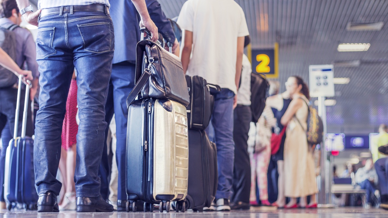 5 ways to get through the airport faster 