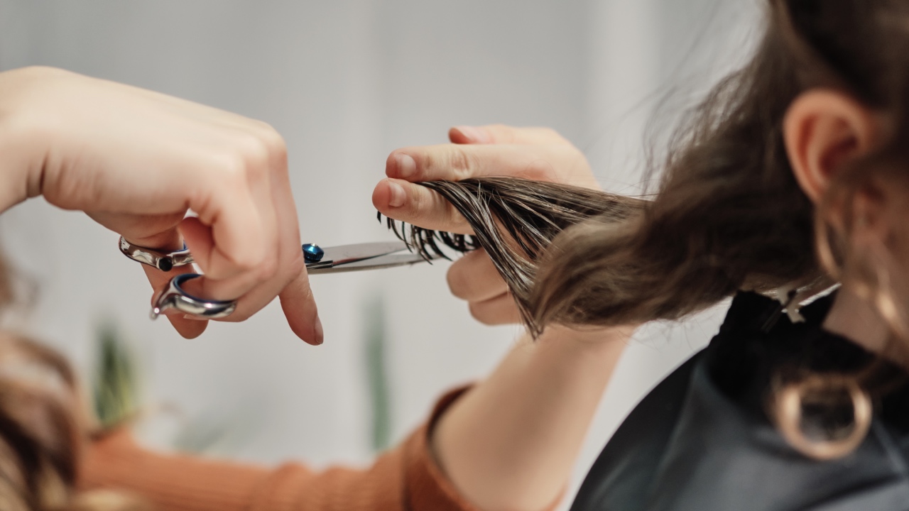 12 red flags you’re about to get a bad haircut