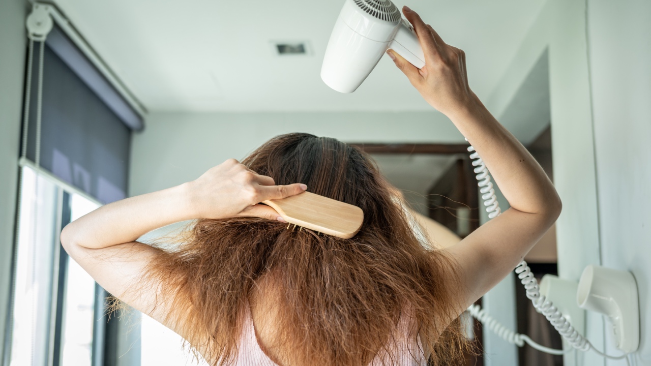 6 blow-drying mistakes everyone makes