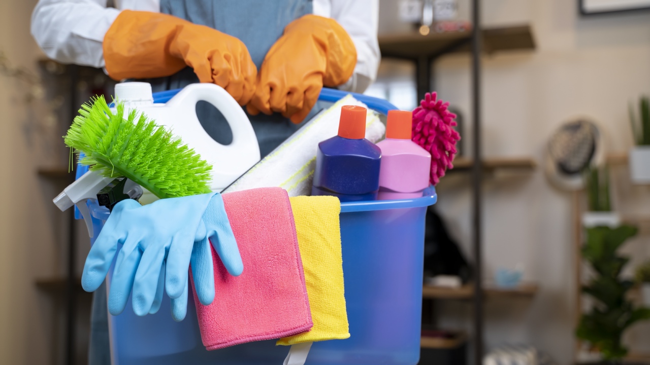 11 polite habits house cleaners secretly hate – and what to do instead