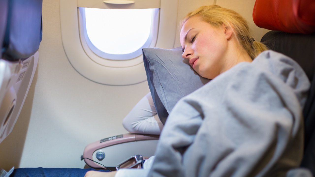 How to prevent travel-related deep vein thrombosis 