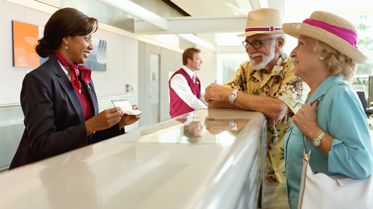 6 surprising secrets from airport insiders