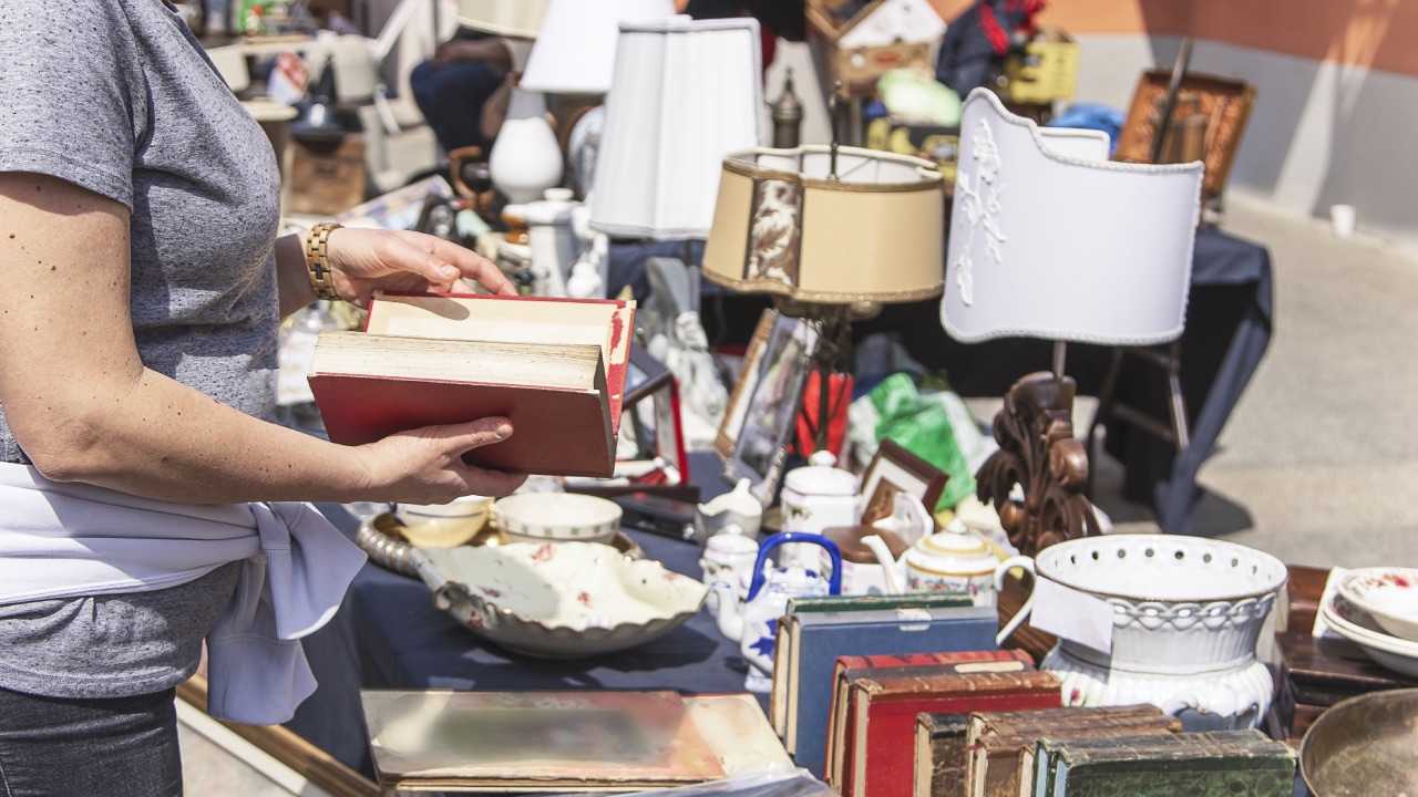 11 garage sale finds you should never pass up