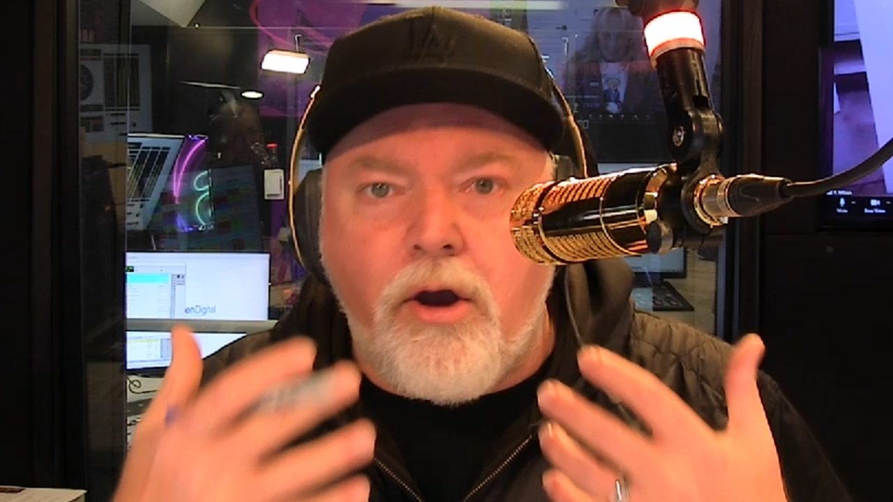 "Disparaging and insulting": Kyle Sandilands found in breach of decency rules