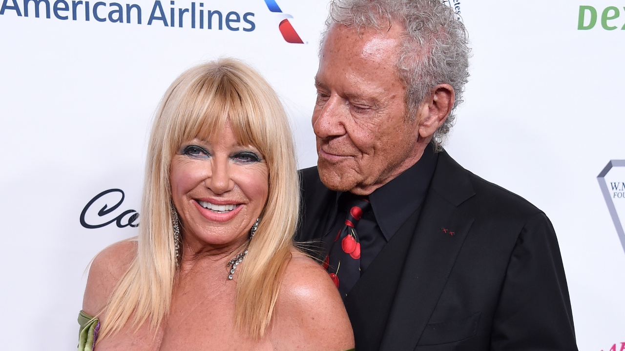 "Uniquely, magically, indescribably us": Read the emotional love letter from Suzanne Somers' husband