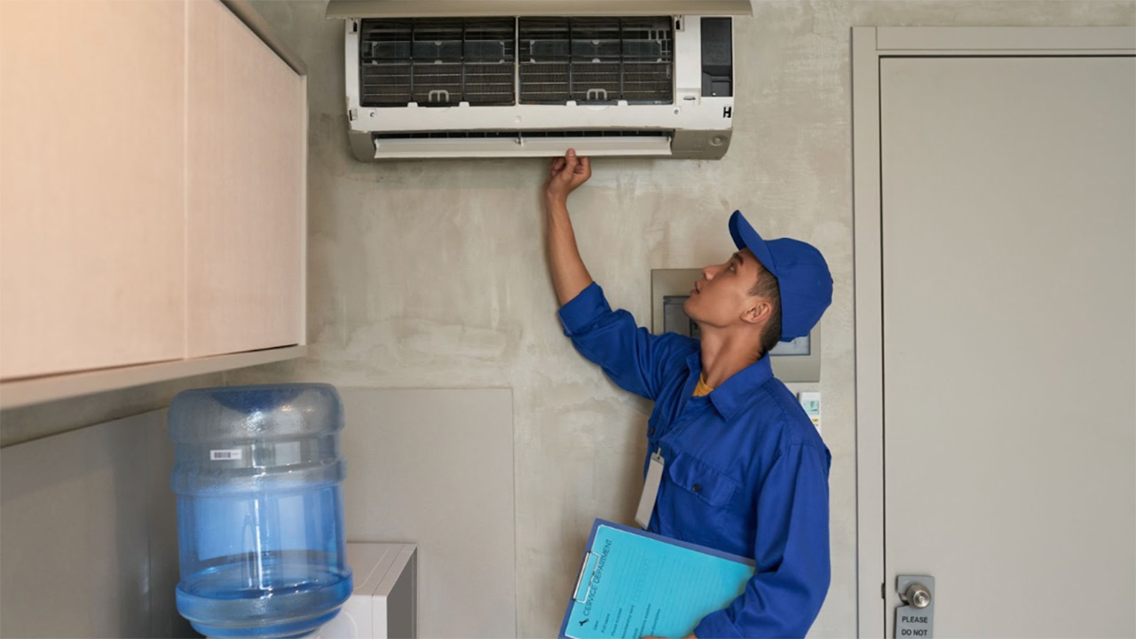 5 ultimate tips before you schedule heating and cooling maintenance in Adelaide