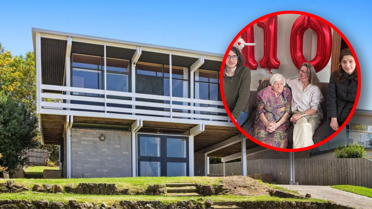 Australia's oldest person bids farewell to iconic beach house