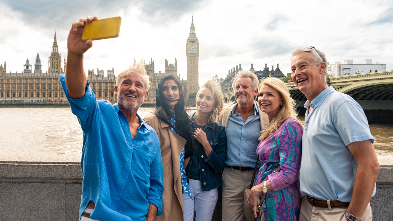 Selfies and social media: how tourists indulge their influencer fantasies