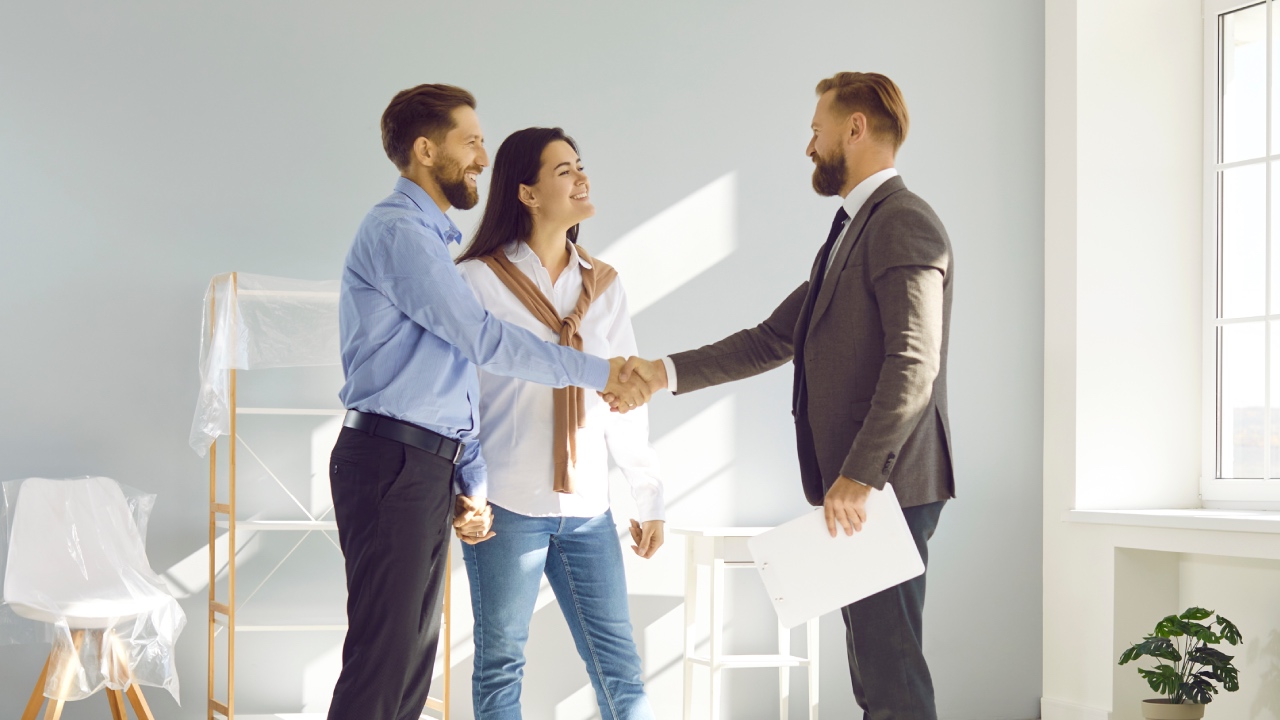 How to buy a home: 7 tips for negotiating like a pro