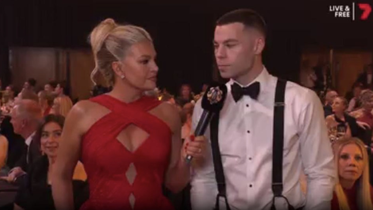  AFL fans demand apology over "heartless" joke at Brownlow awards